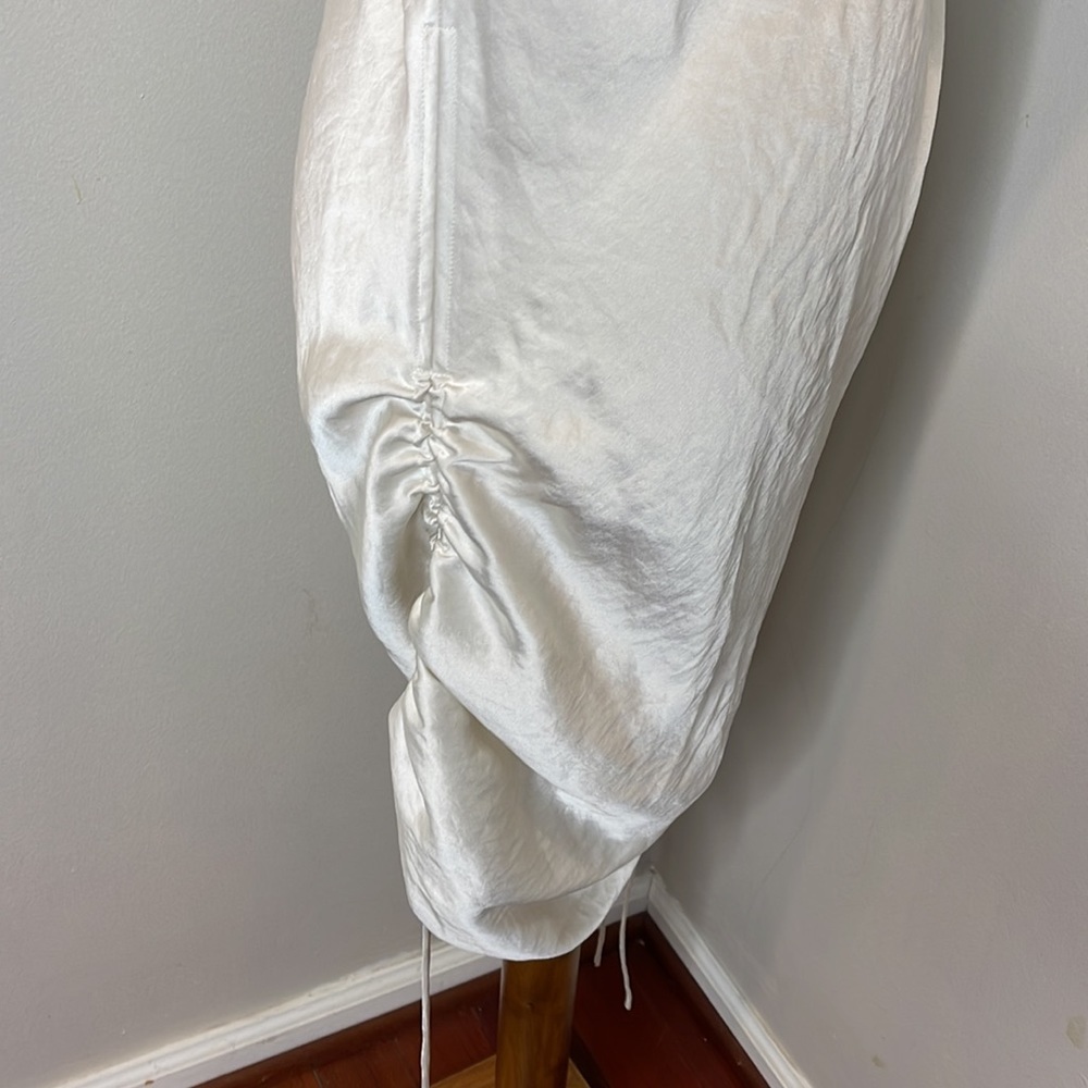 Wilfred Only Ruched Slip‎ Cream Dress - Picture 5 of 9